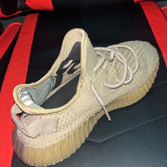 Yeezers - Picture 2 of 2